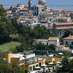 Relais Paradiso Hotell 5*