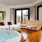 Relais Paradiso Hotell 5*