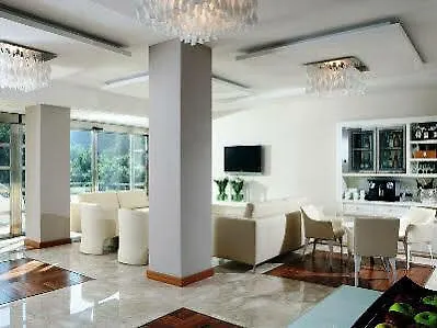 מלון Relais Paradiso 5*