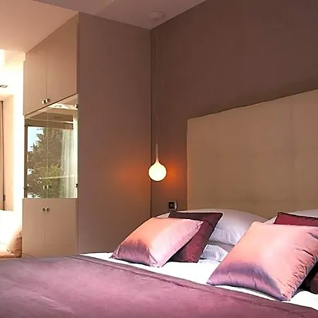 Relais Paradiso فندق 5*