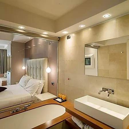 Relais Paradiso فندق 5*