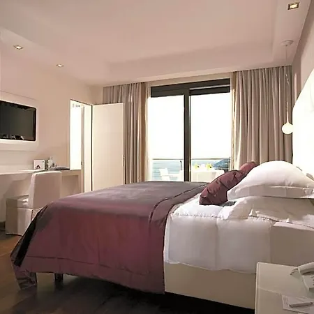 Relais Paradiso فندق Vietri