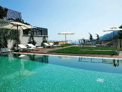 Relais Paradiso ホテル 5*
